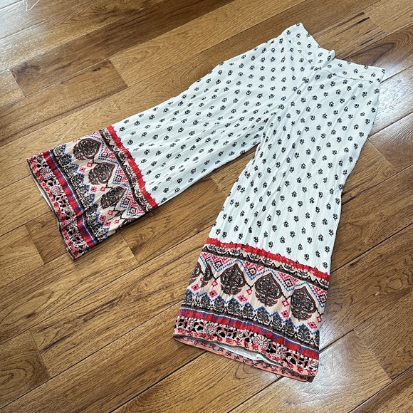 Boho High-Waisted Wide Leg Pants - Picture 4 of 8